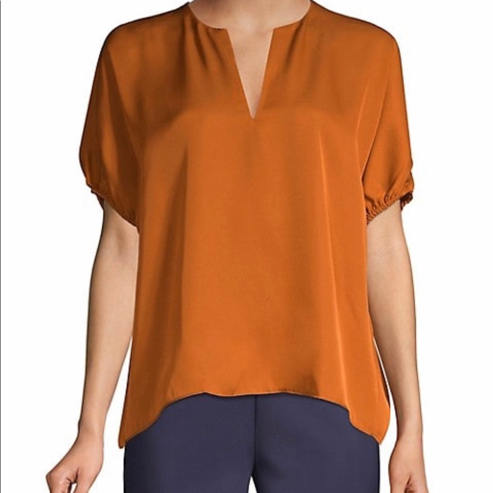 En Thread Golden Oak Notched Blouse .Size XS